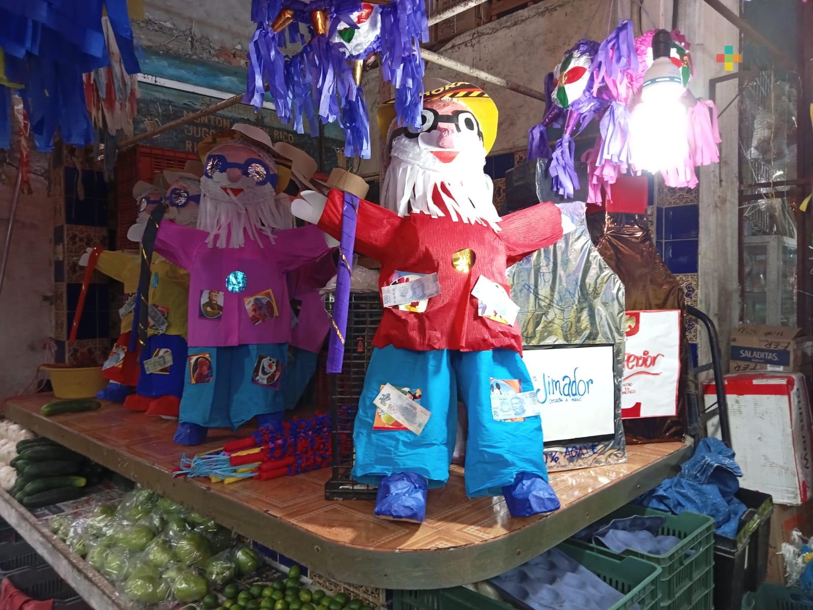 Piñatas del viejo y botellas de licor las más buscadas por ciudadanos