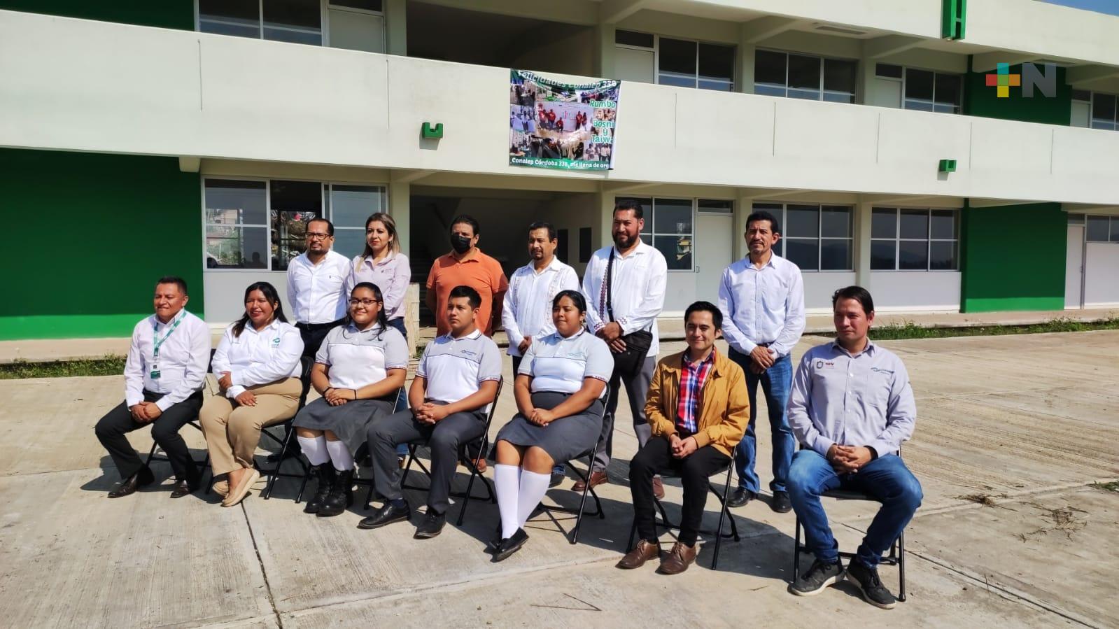 Tres alumnos de Conalep Córdoba obtienen entrada a olimpiada científica en Bosnia 2023