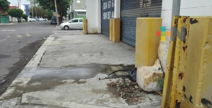 Común el robo de tubería y cables en avenida Netzahualcóyotl de Veracruz, piden mayor vigilancia