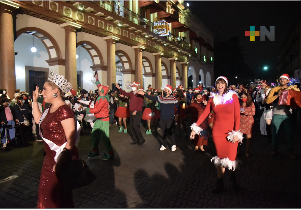 Todos invitados al Desfile Iluminado del Orgullo Navideño, este sábado: Eric Cisneros