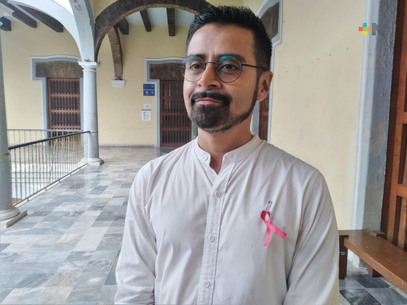 Empresas condicionan contratación a prueba de VIH negativa: ONG