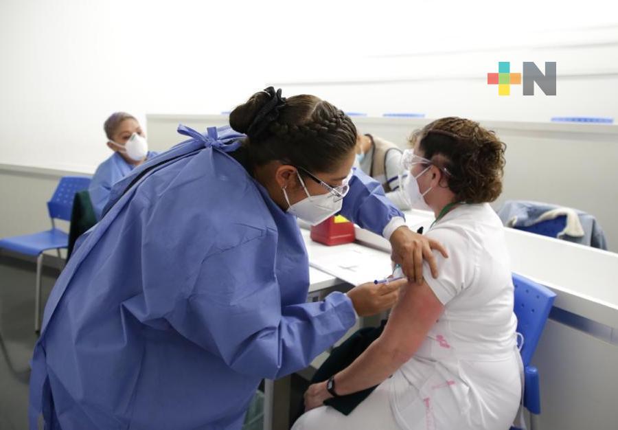 En 25 municipios del estado continúa vacunación anticovid-19, este 29 y 30 de diciembre