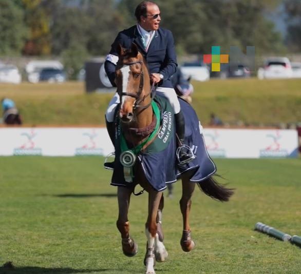 Federico Fernández gana Nacional de Salto en Estado de México