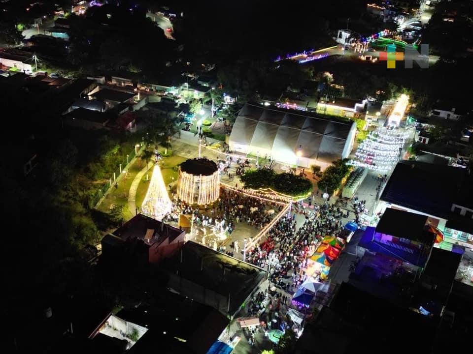 La magia de la navidad llega a más municipios que nos llenan de orgullo: Eric Cisneros