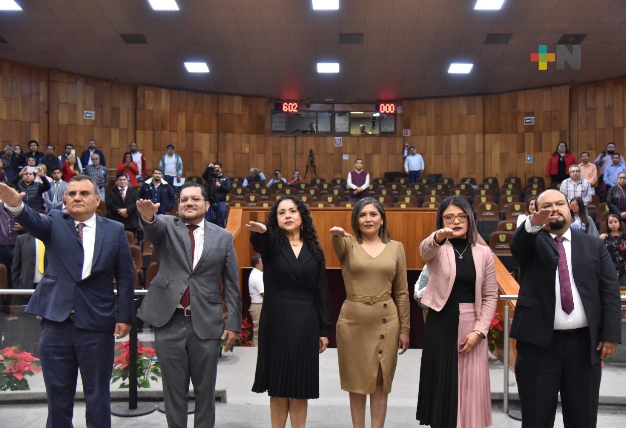 Nombra Congreso a las seis personas que ocuparán las magistraturas del Trijaev