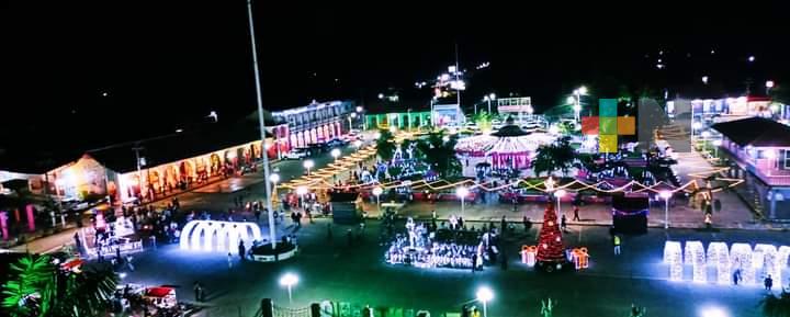 Encienden luces navideñas en Otatitlán y en puente colgante sobre el Papaloapan