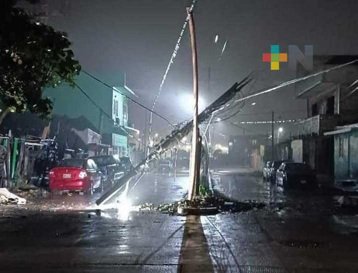 Lesionados y afectaciones materiales dejó el frente frío 19 en Coatzacoalcos