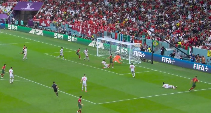 Portugal goleó a Suiza y avanzó a cuartos de final