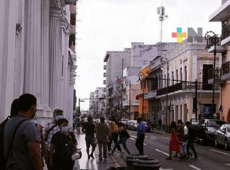 Veracruzanos ven positivo incremento de salario mínimo para 2023