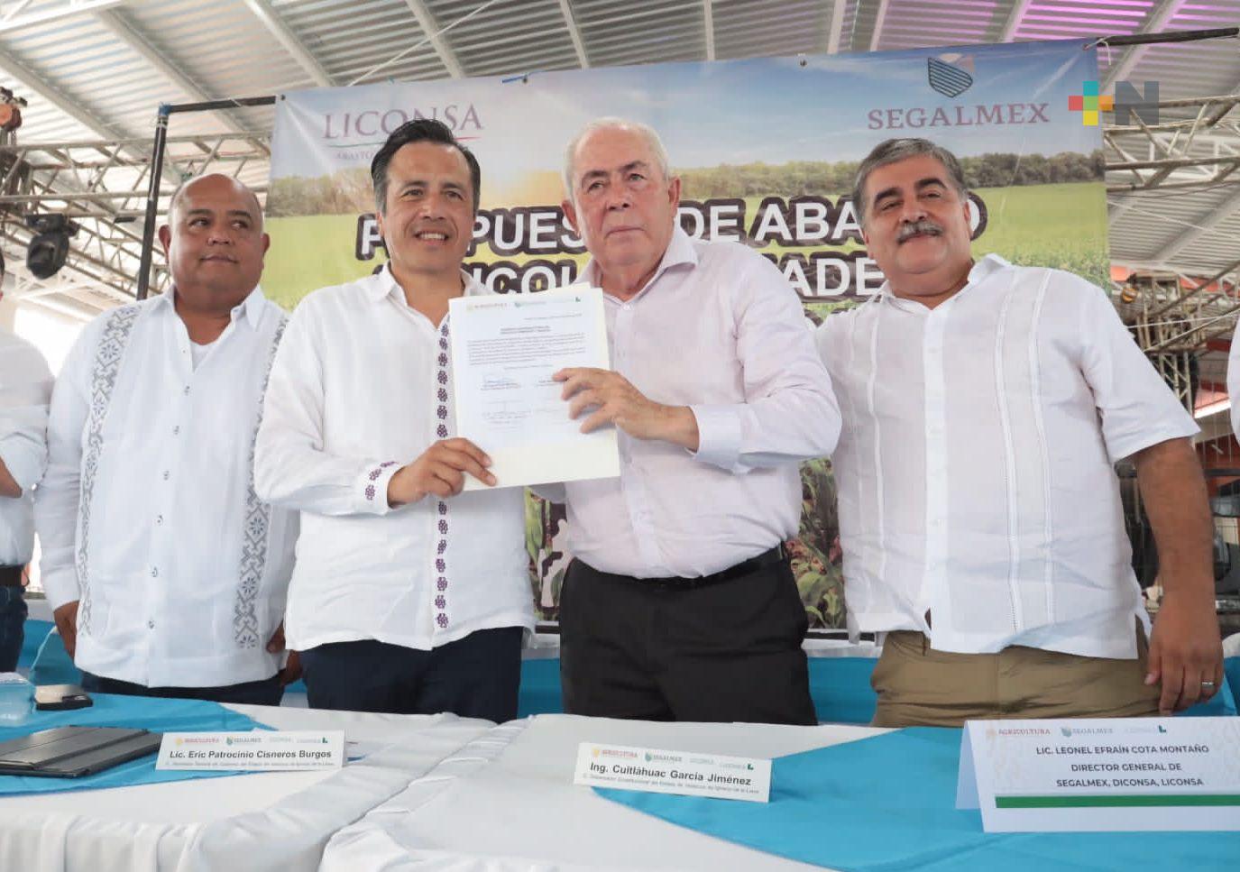 Veracruz tiene capacidad de asegurar la producción de leche que el país requiere: Gobernador