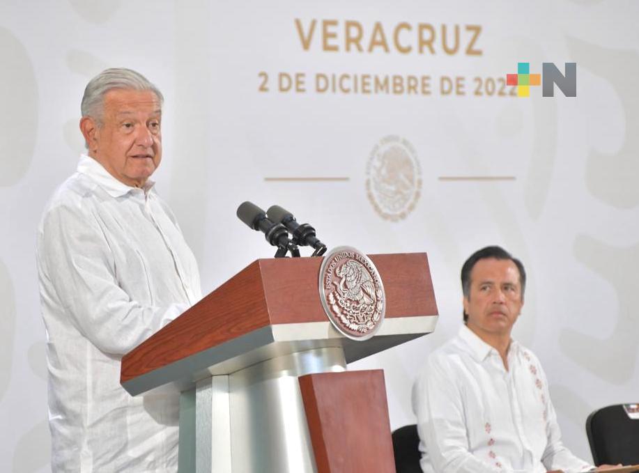 Cuitláhuac García es excepcional, está haciendo un gobierno ejemplar: AMLO