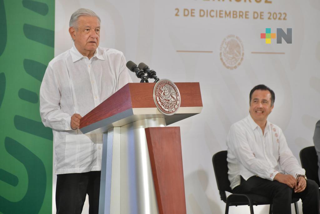 Con honestidad y austeridad, la línea de trabajo de gobierno federal en Veracruz beneficia a ciudadanía: Gobernador