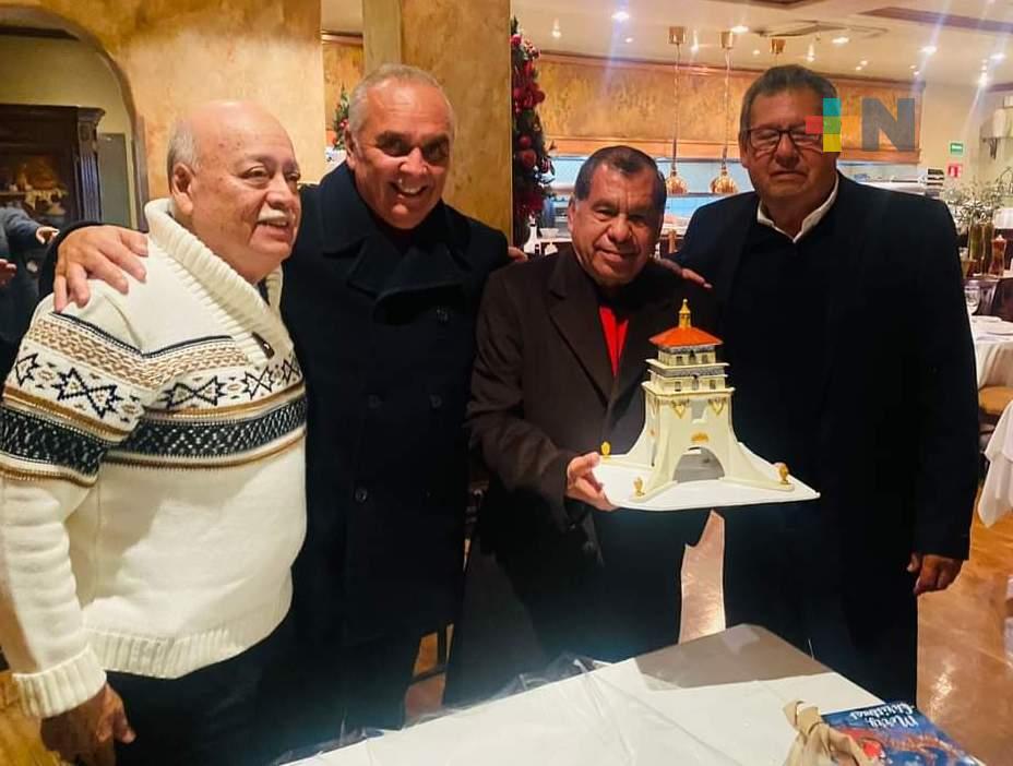 Salón de la Fama del deporte tijuanense reconoce al veracruzano Gilberto Farías