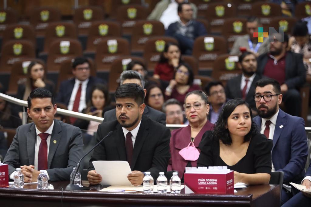 Comunicar de forma democrática era cuestión de voluntad