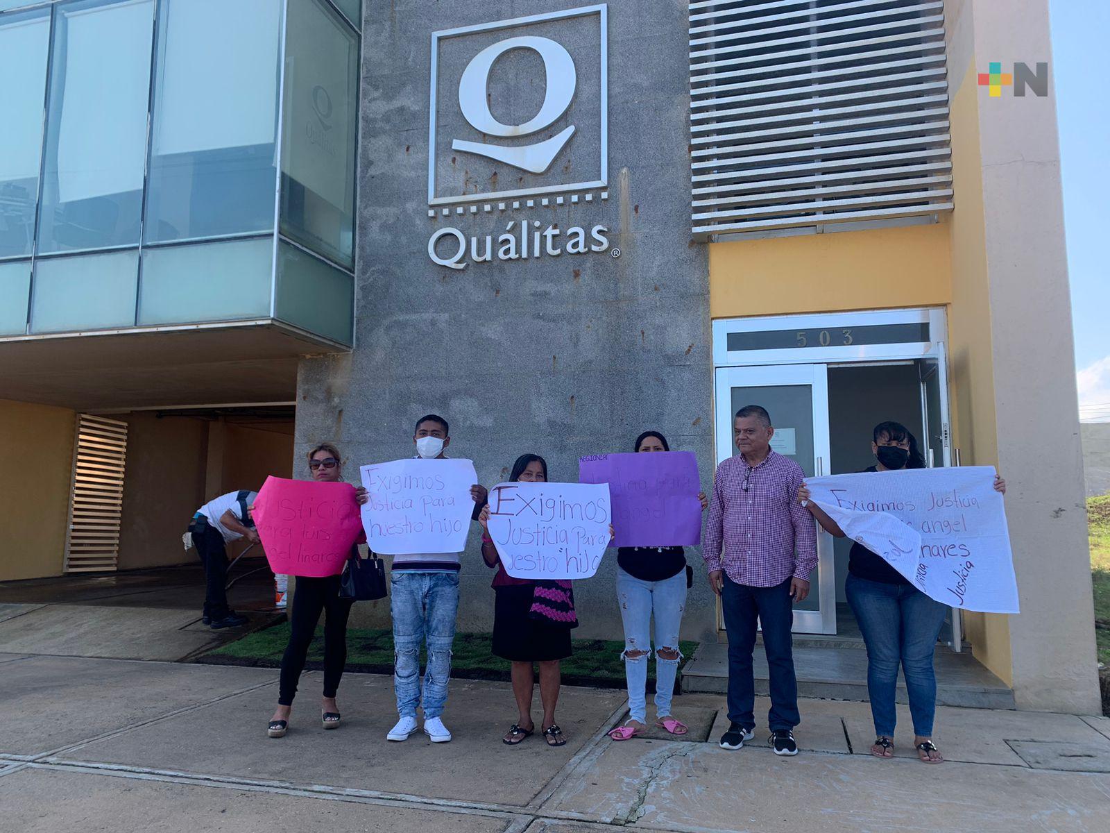 Continúan familiares exigiendo pago de indemnización por muerte de pariente