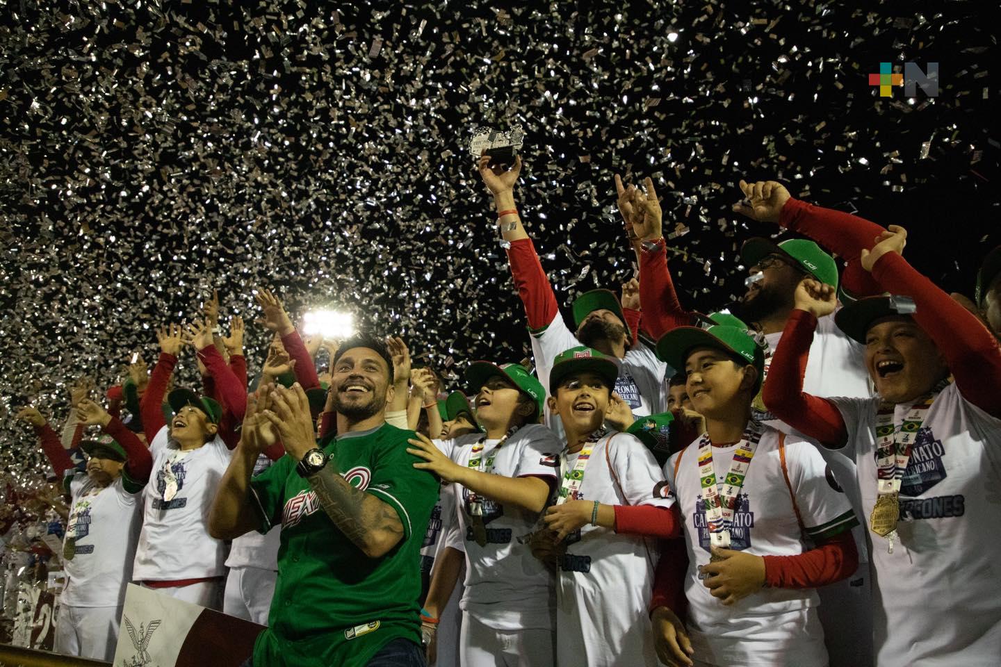 Beisbol nacional tuvo sobresaliente desempeño en 2022: Enrique Mayorga