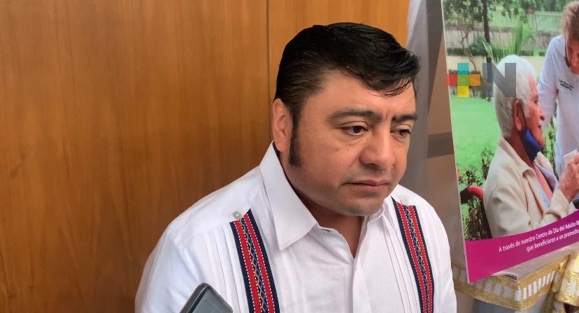 Contempla rehabilitar instalaciones de la expo-Feria de Coatza