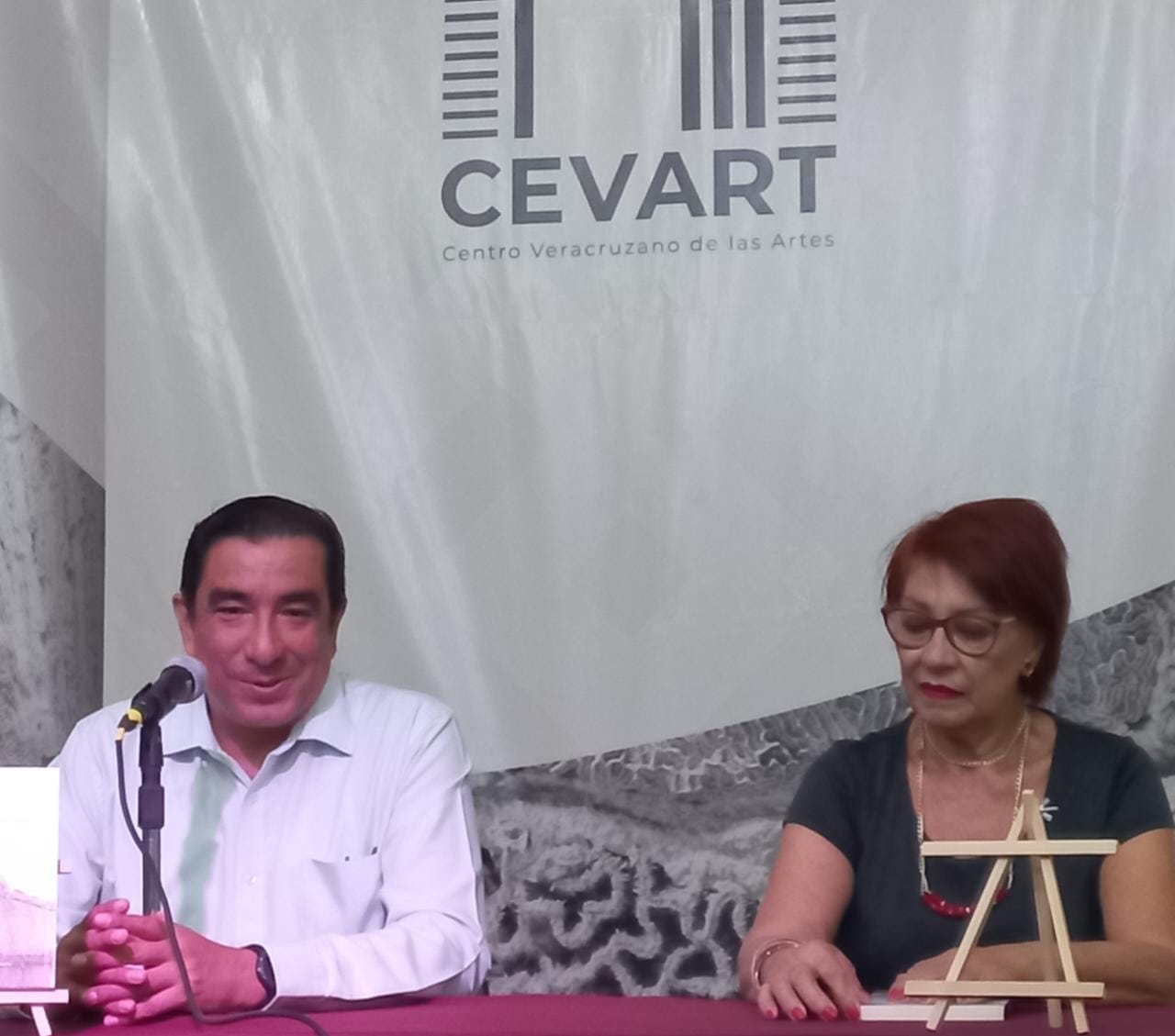 Presenta Miguel Salvador Rodríguez Azueta su libro «Veracruz en la cultura», memoria periodística 2003-2021