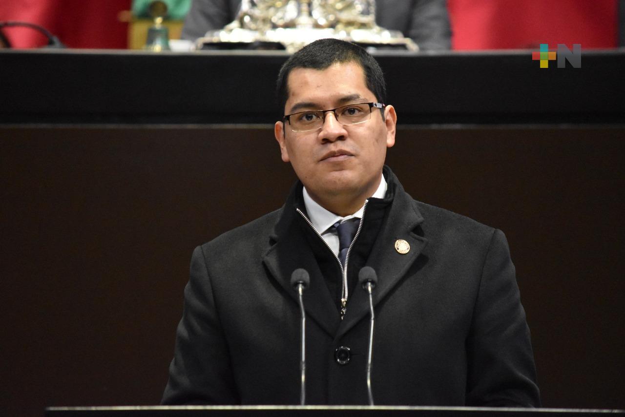 Presenta diputado reformas para terminar con discriminación hacia personas con discapacidad