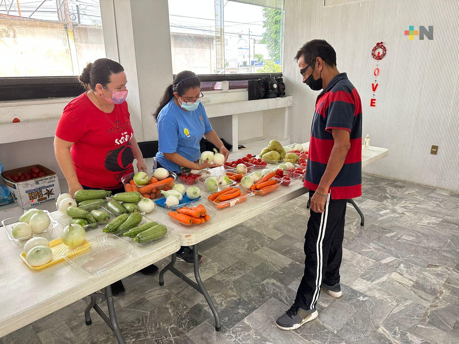 Realizan Mercado del Trueque en Minatitlán