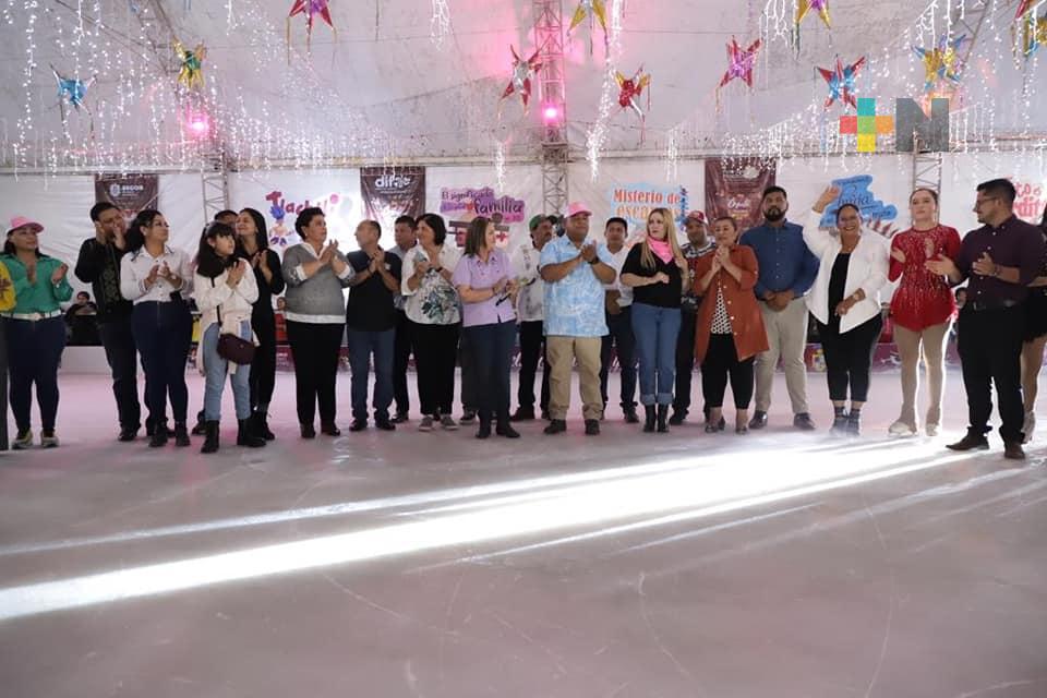 En Paso del Macho clausuran pista de hielo y despiden con alegría el Festival Orgullo Navideño: Eric Cisneros