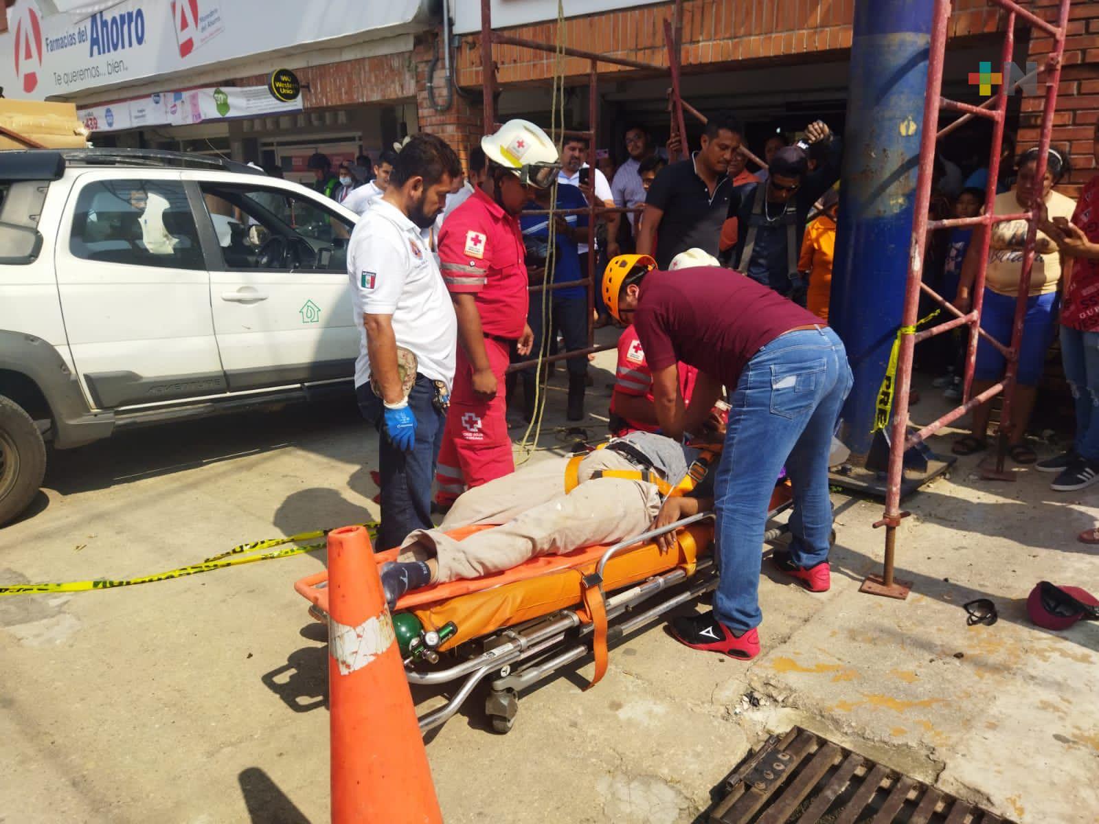 Muere trabajador al electrocutarse con cable de alta tensión