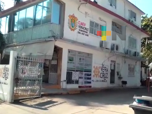 Poca respuesta al pago anual anticipado de la CAEV en Tuxpan