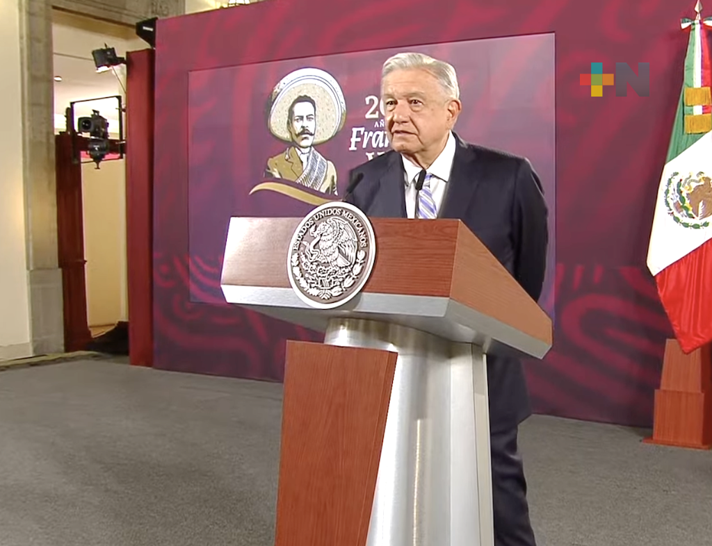 Claudia Sheinbaum es honesta y tiene mucha capacidad para gobernar: AMLO