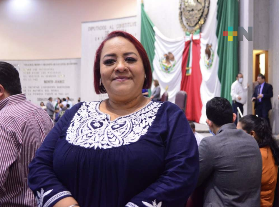 SEV fortalece políticas públicas para la educación en Veracruz: Adriana Esther Martínez