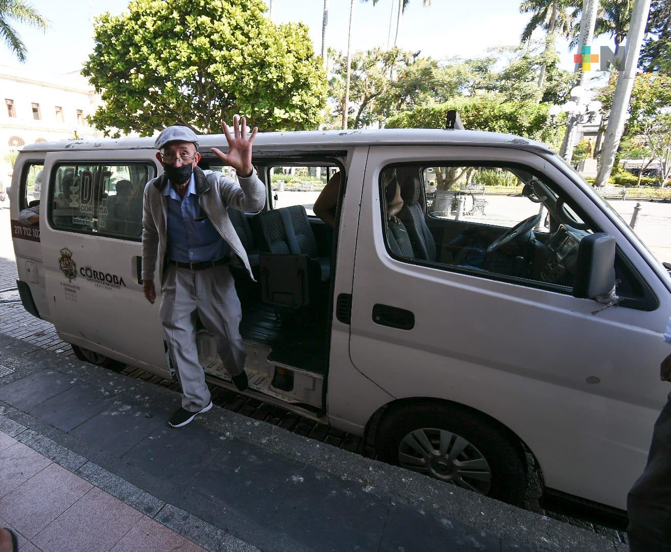 En Córdoba transportan gratis a personas que acudan a pagar el predial