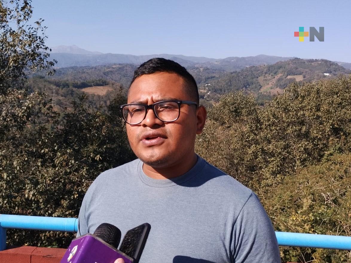 En Tlalnelhuayocan se sumaron al programa Recicla tu Navidad