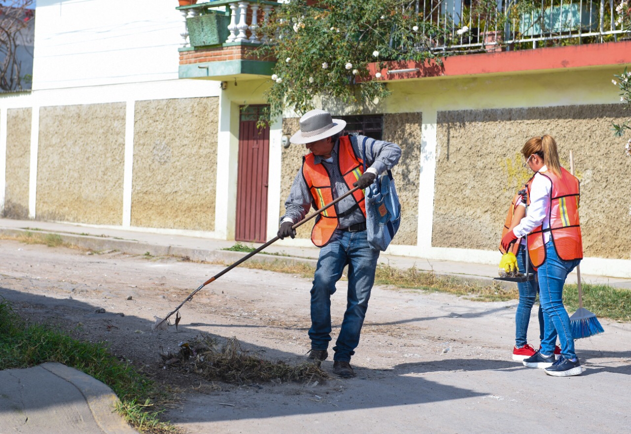 Llega programa “Mi calle limpia” a las colonias Revolución y El Naranjal