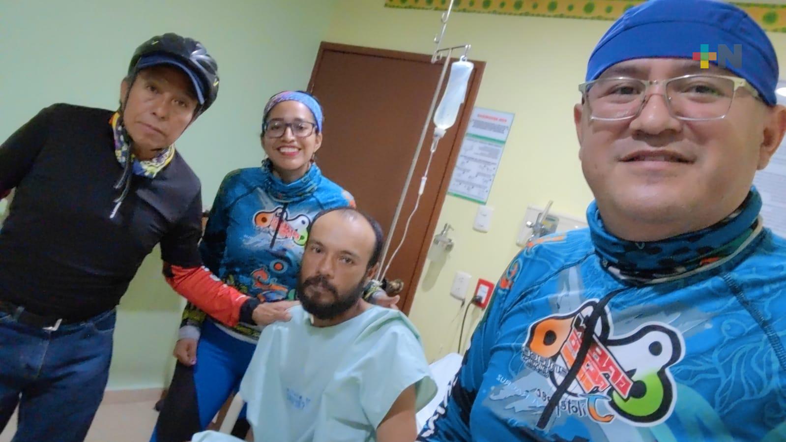 Recaudan fondos para rehabilitación de ciclista colombiano atropellado en Actopan