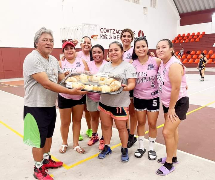 Patos Salvajes ganó Torneo Rosca de Reyes de baloncesto