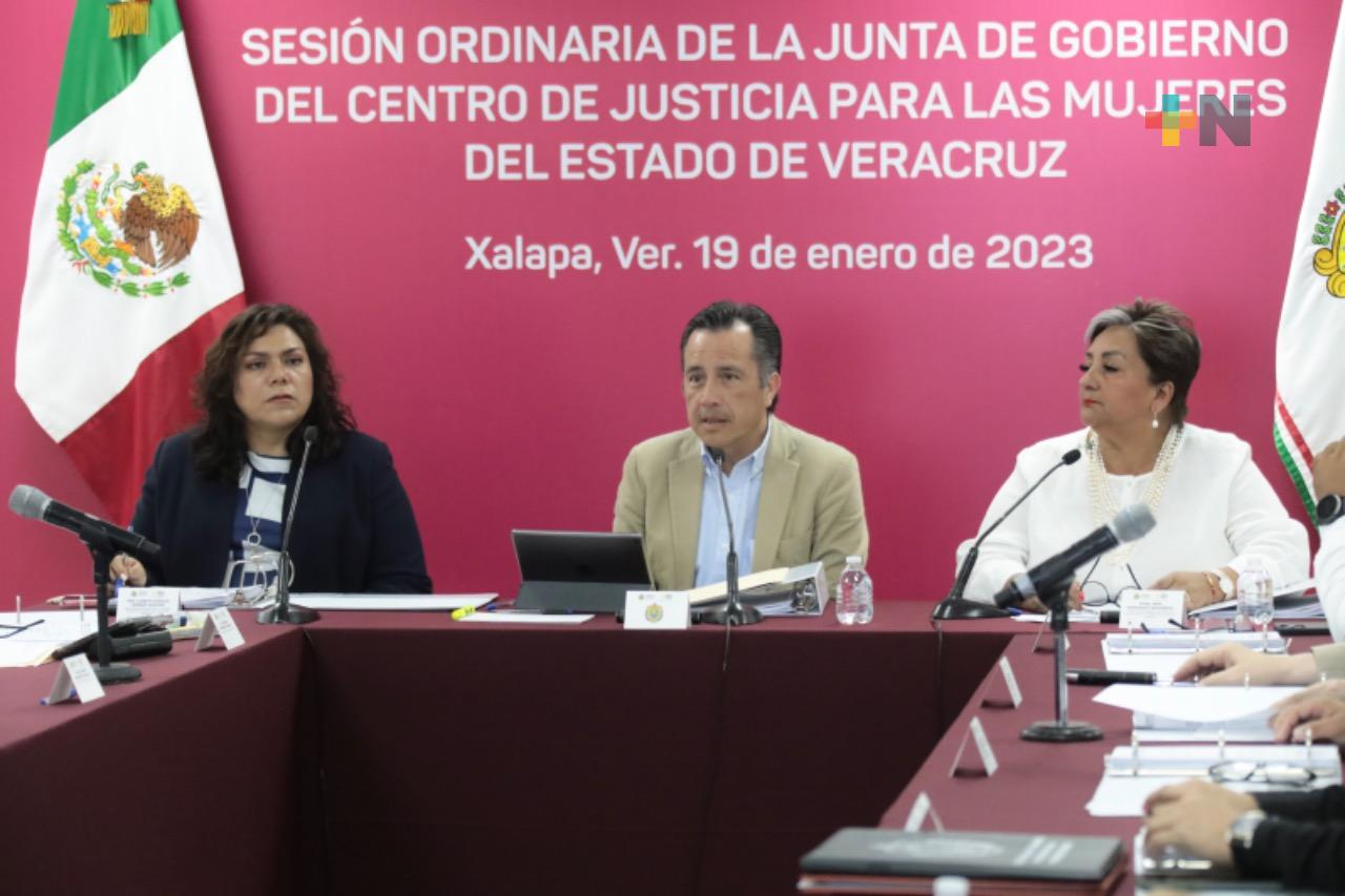 Visibilizar a la mujer y empoderarla, el mayor reto del Gobierno de Veracruz