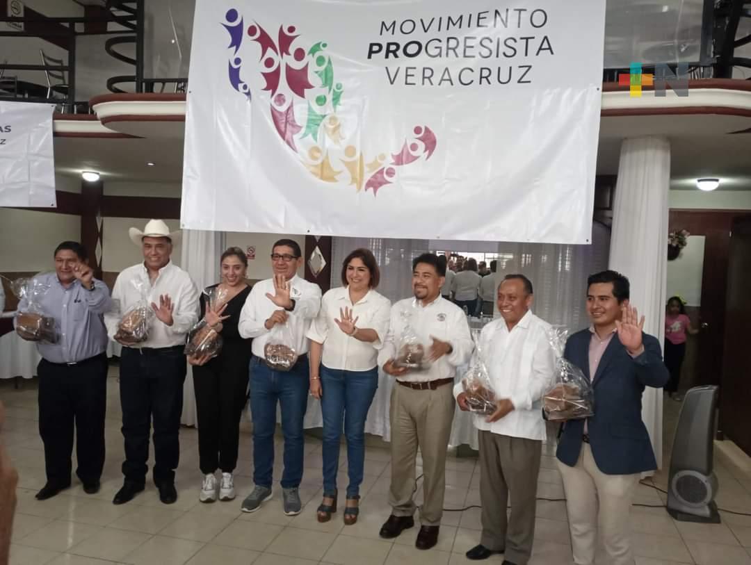 Rinden protesta los coordinadores de Movimiento Progresista, en Veracruz