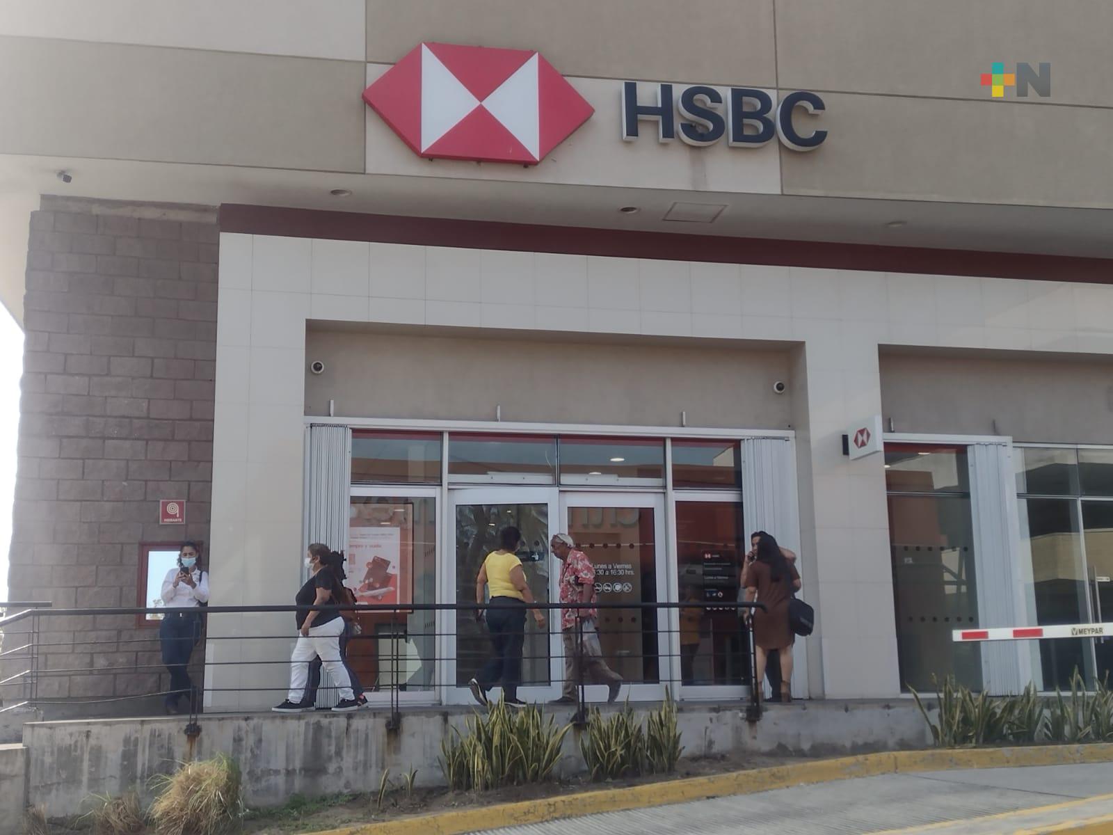 Asaltan sucursal bancaria en puerto de Veracruz