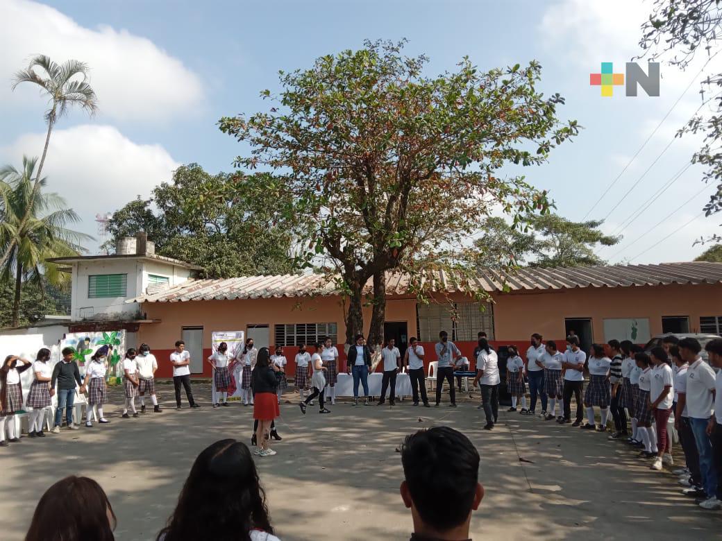 Realizan Verbenas por la Paz en Tres Valles