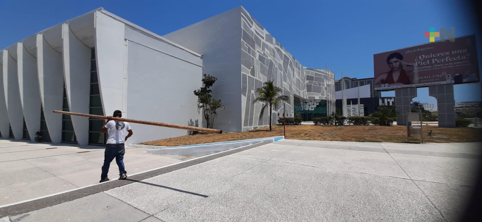 Invertirán 50 millones de pesos para la rehabilitación del WTC Veracruz