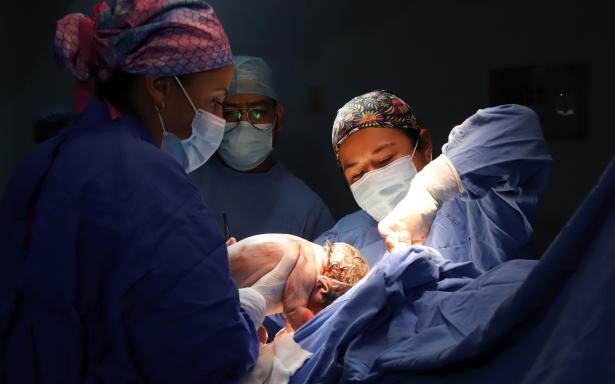 Dariel Alarí es el primer bebé que nace en el IMSS en 2023