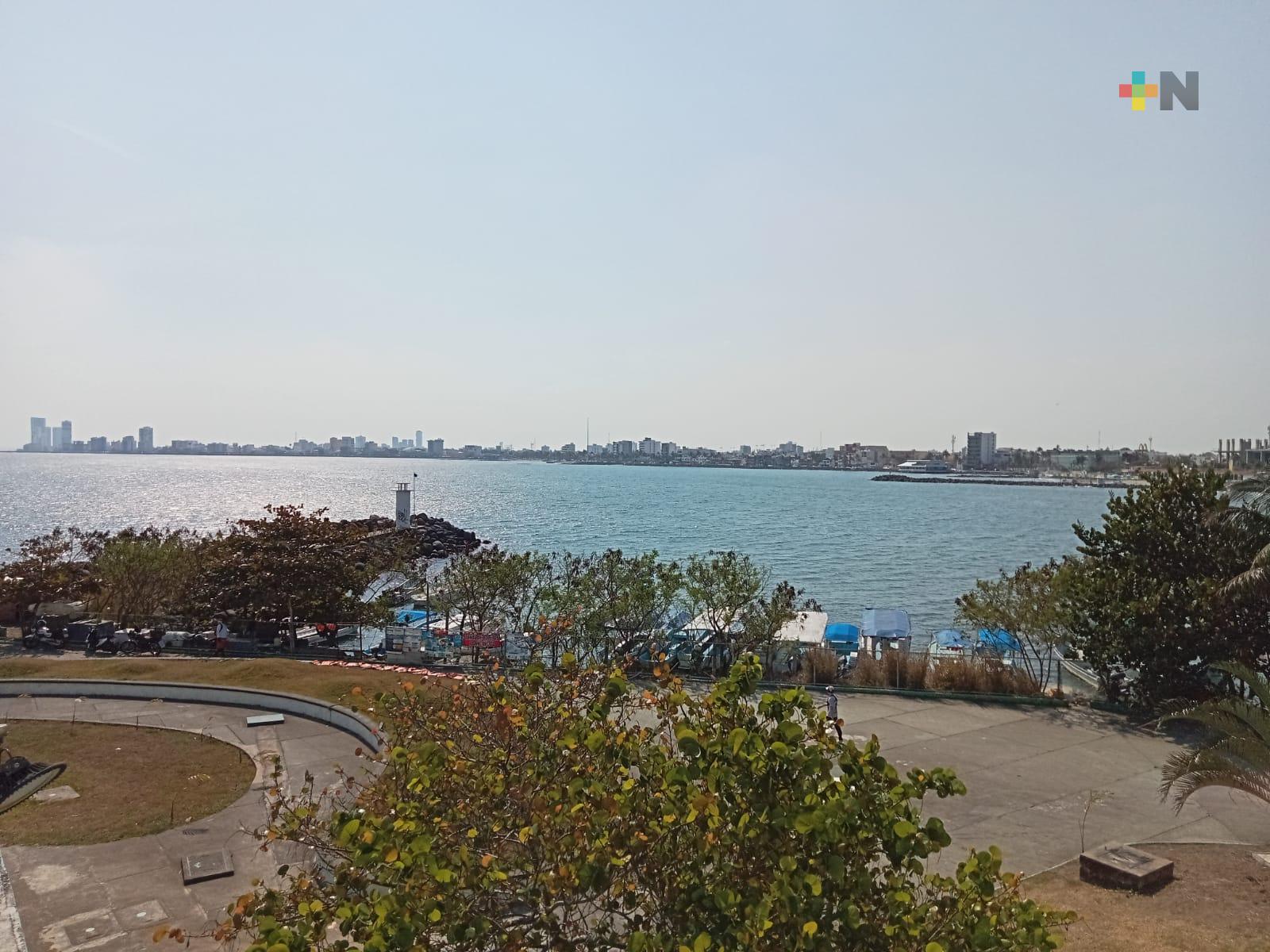 Cielo despejado y ambiente fresco en Veracruz-Boca; jueves entraría frente frío