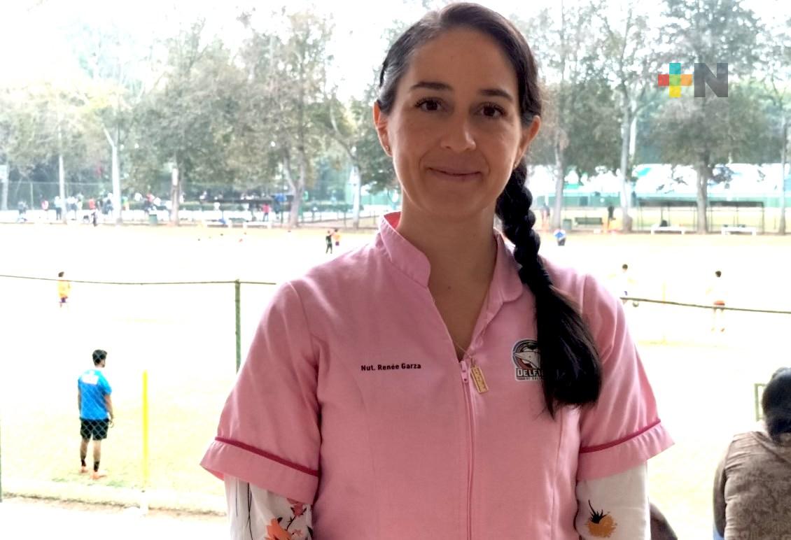 Nutrición, tema importante en el desempeño deportivo: Renée Garza