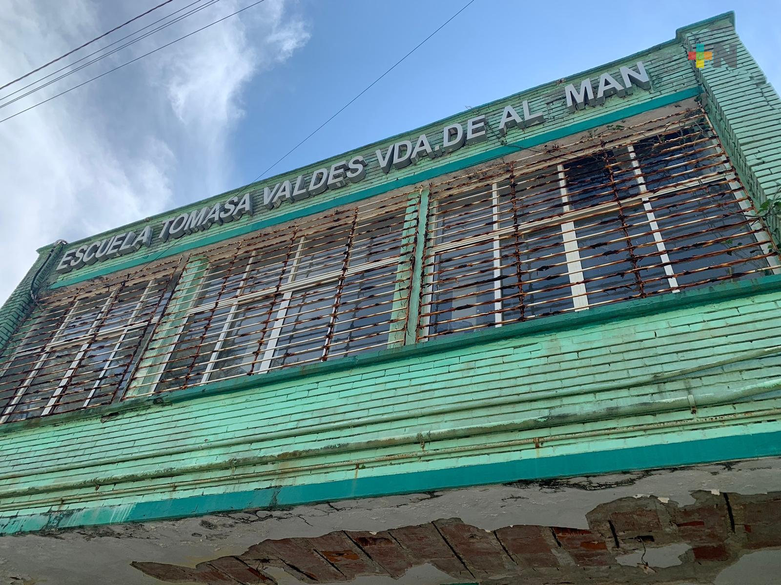 Con recursos federales rehabilitarán escuela primaria Artículo 123 de Coatzacoalcos