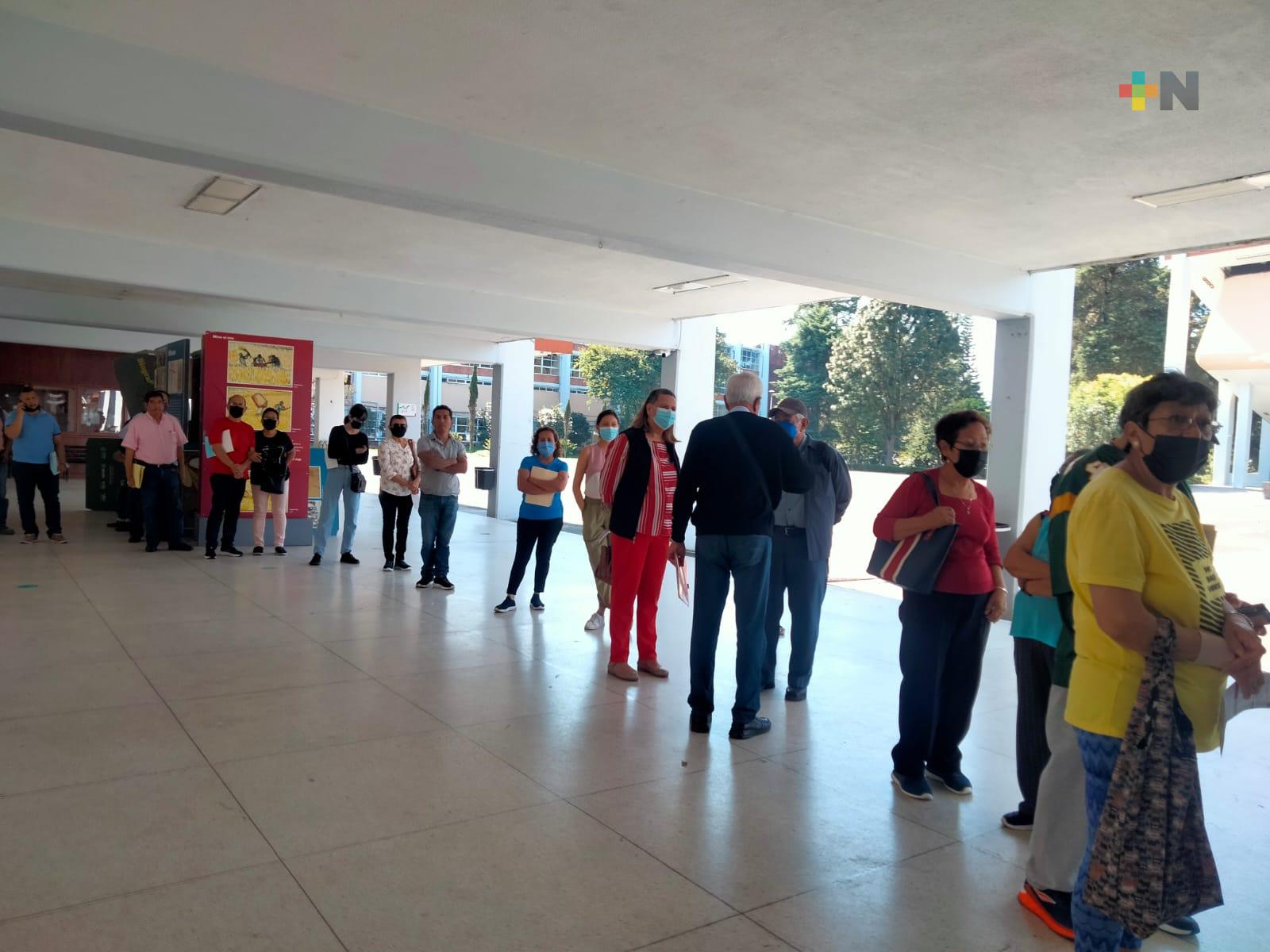 En la Escuela Normal Veracruzana se puede pagar predial