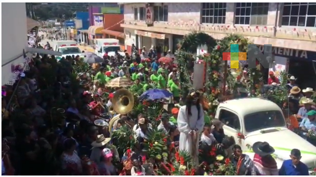Llegan a Huayacocotla peregrinos del país para celebrar fiesta patronal