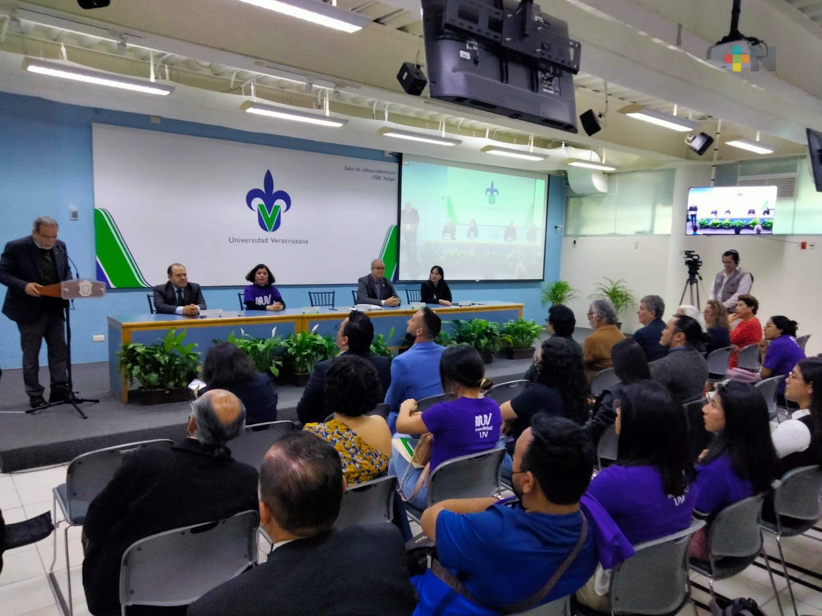 Inicia ciclo escolar en UV con presencialidad total