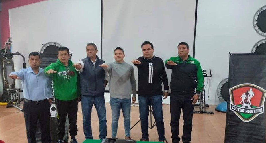 Armando Muñoz es reelecto presidente de la Asociación de futbol de Veracruz