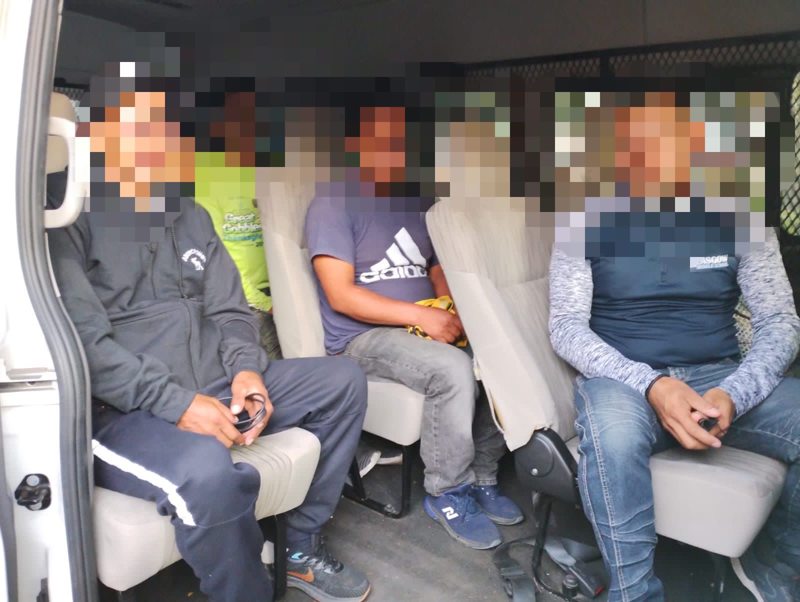 Brinda SSP apoyo humanitario a 20 extranjeros en zona centro