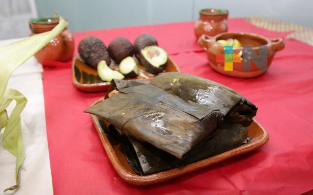 IMSS invita a ciudadanía a moderar consumo de tamales