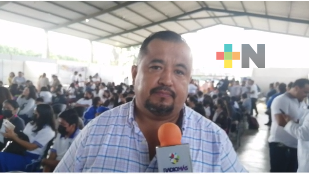 Participan estudiantes en Verbenas por la Paz en Martínez de la Torre